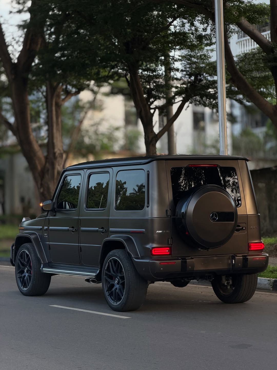 MERCEDES BENZ thumbnail 3